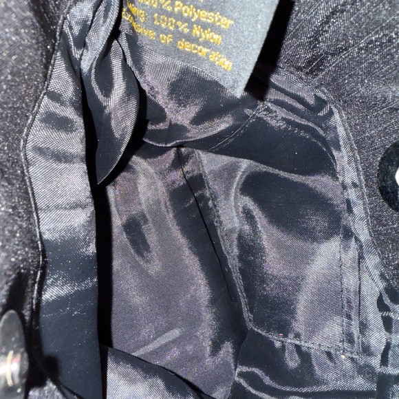 Cute embroidered, black and purple flowered handbag - Picture 2 of 3